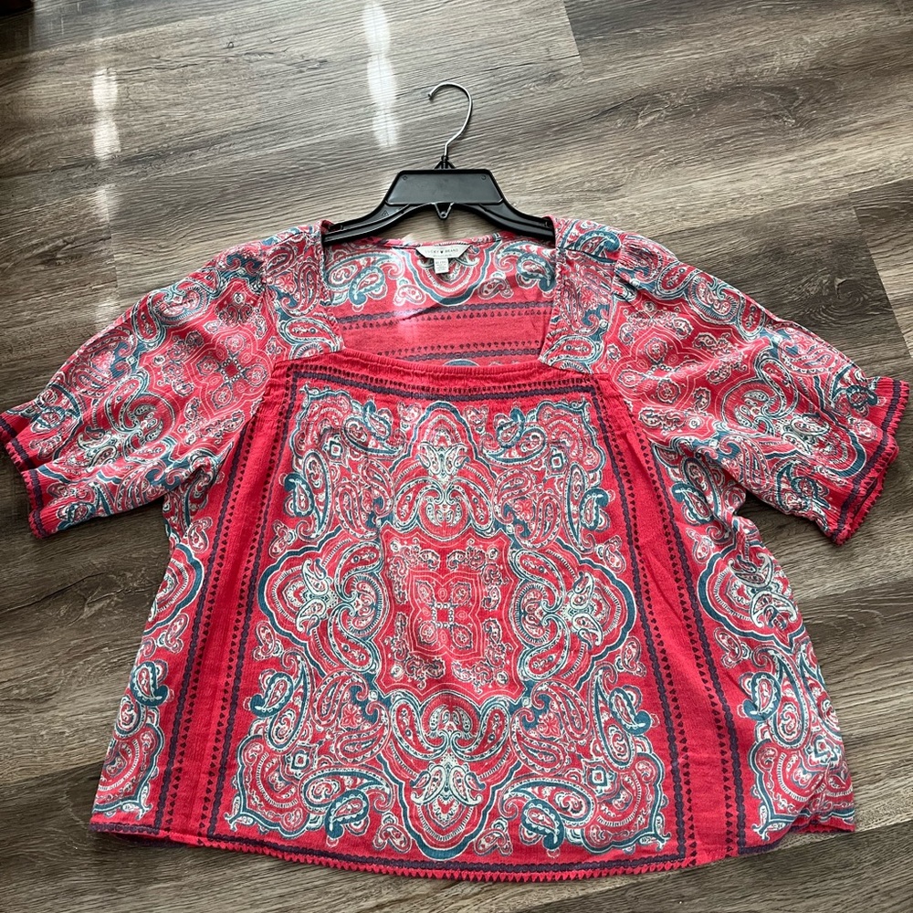 Pretty Lucky Brand shirt